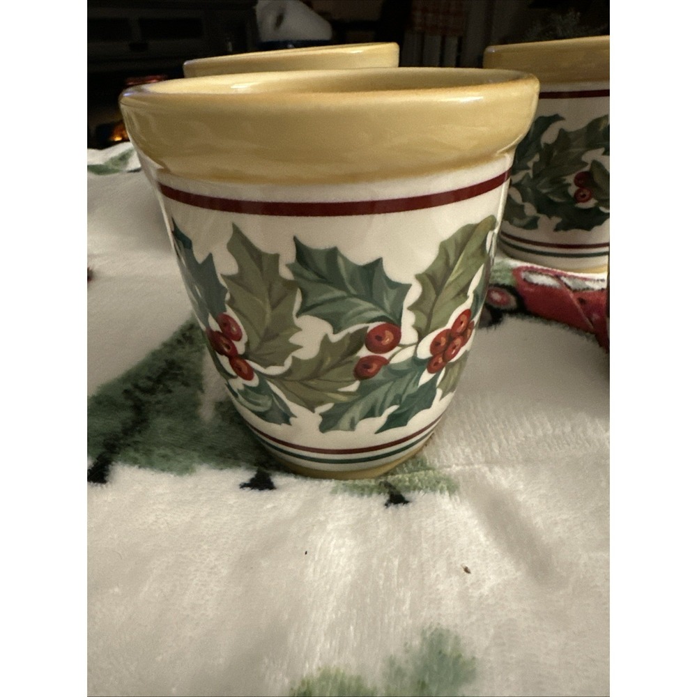 Vintage Longaberger American Holly Mug Set‎ Of 4 Christmas Coffee Tea